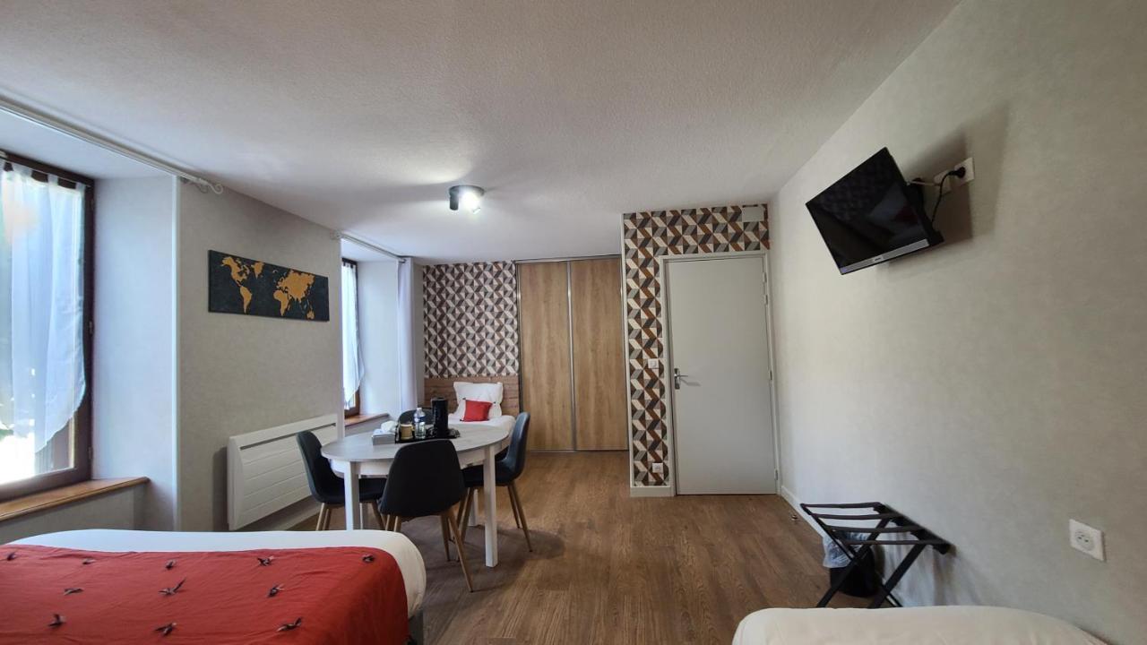 Logis Hotel Auberge De L'Allagnonette Saint-Poncy Zewnętrze zdjęcie