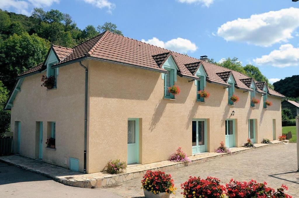 Logis Hotel Auberge De L'Allagnonette Saint-Poncy Zewnętrze zdjęcie